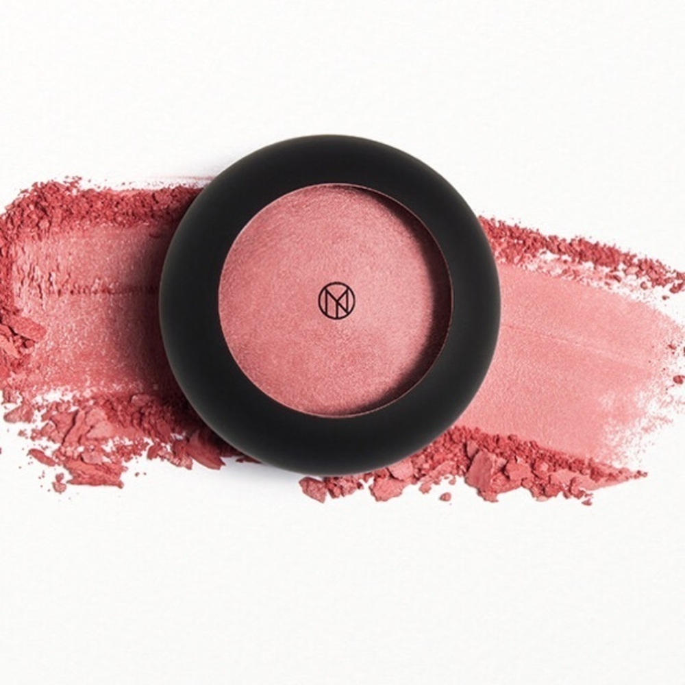 IL MAKIAGE- MINERAL BAKED BLUSH INSTANT BRIGHTENING BLUSH